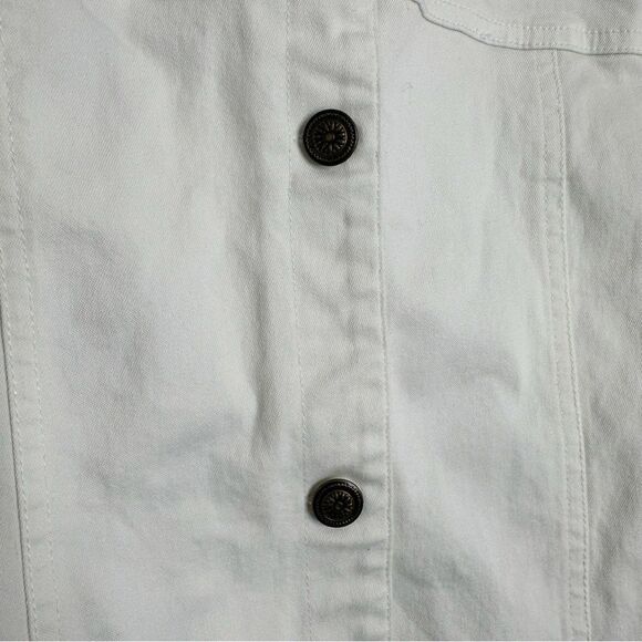 Denim & Co Vintage Embroidered Stretch Long Sleeves Jean Jacket - Picture 5 of 14